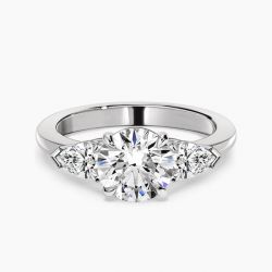 Ringlamour Round Cut Three Stone Moissanite Engagement Ring