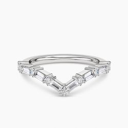 Ringlamour Baguette Cut Moissanite Chevron Wedding Band