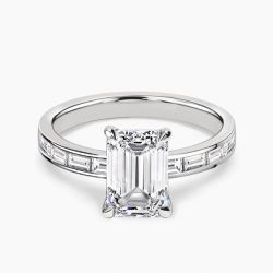 Ringlamour Emerald Cut Moissanite Engagement Ring