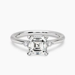 Ringlamour Asscher Cut Moissanite Three Stone Engagement Ring