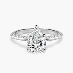 Ringlamour Knife-Edge Pear Cut Moissanite Engagement Ring