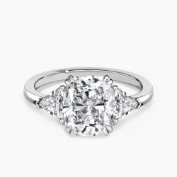 Ringlamour Cushion Cut Moissanite Three Stone Engagement Ring