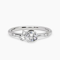 Ringlamour Bezel Setting Moissanite Engagement Ring Flurry Ring