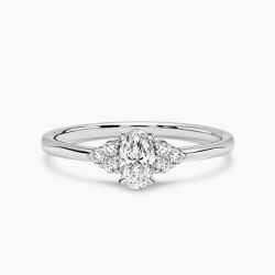 Ringlamour Cluster Oval Cut Moissanite Engagement Ring