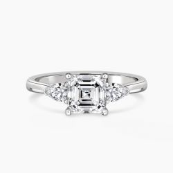 Ringlamour Asscher Cut Moissanite Three Stone Engagement Ring