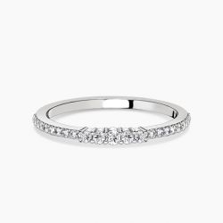 Ringlamour Shared Prong Round Cut Moissanite Wedding Band