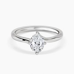 Ringlamour Oval Cut Moissanite Solitaire Engagement Ring
